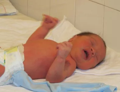 Още едно бебе-гигант се роди в София
