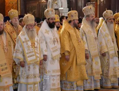Светият синод се възмути на въпроси в матурата по български език
