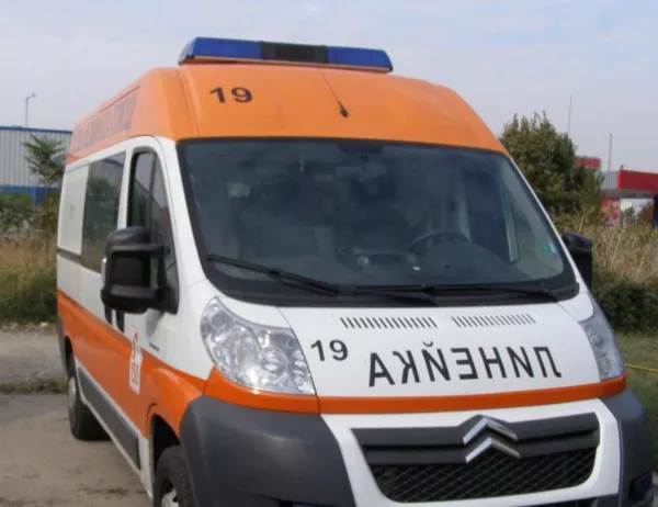 Дете падна от прозорец на хотел в Черноморец