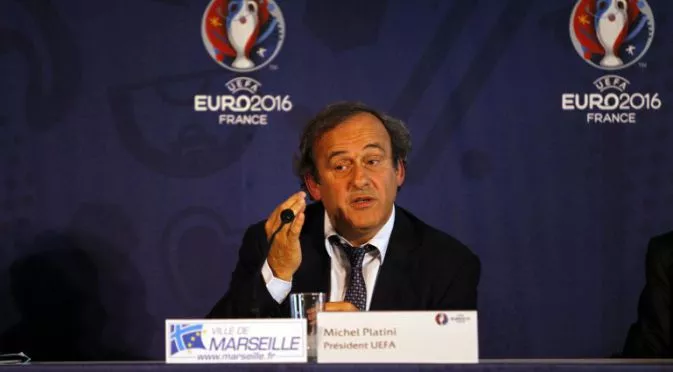 Мишел Платини ръководи УЕФА до 2019-а