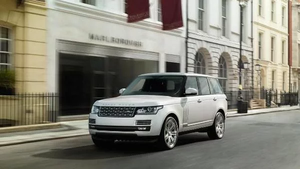 По-дълъг е равен на по-хубав.Това е новият Range Rover L