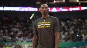 Коби Брайънт демонстрира футбоната си техника пред Килиан Мбапе (ВИДЕО + СНИМКИ)