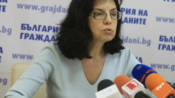 "Южен поток" прилича на АЕЦ "Белене", предупреждава Кунева