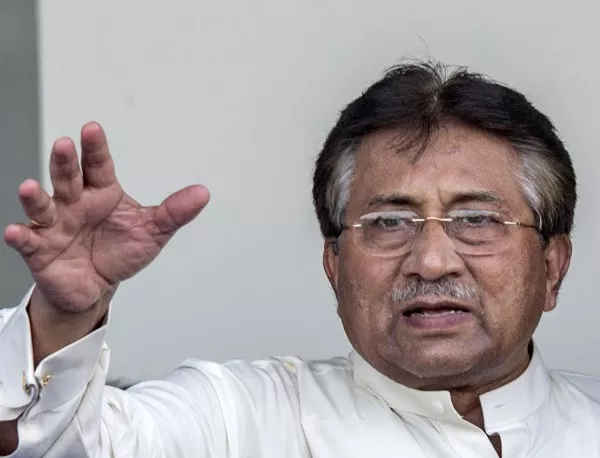 Опитаха да убият Первез Мушараф с 4 кг експлозиви
