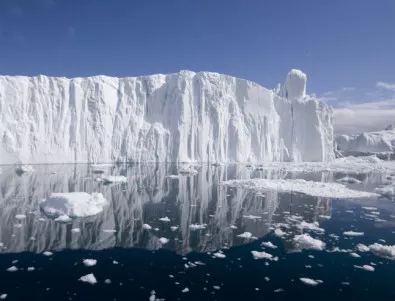 Втори кораб заседна в ледовете край Антарктика