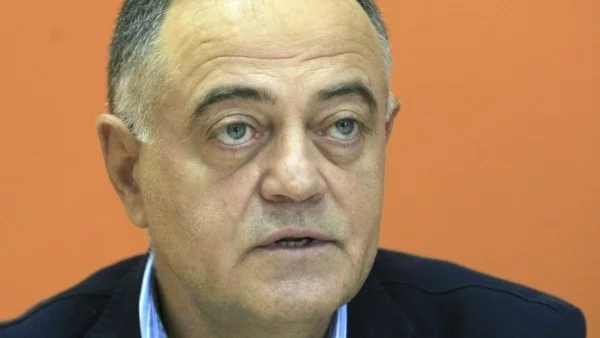 Разрив между Доган и Василев е причина за сътресенията, твърди Атанасов