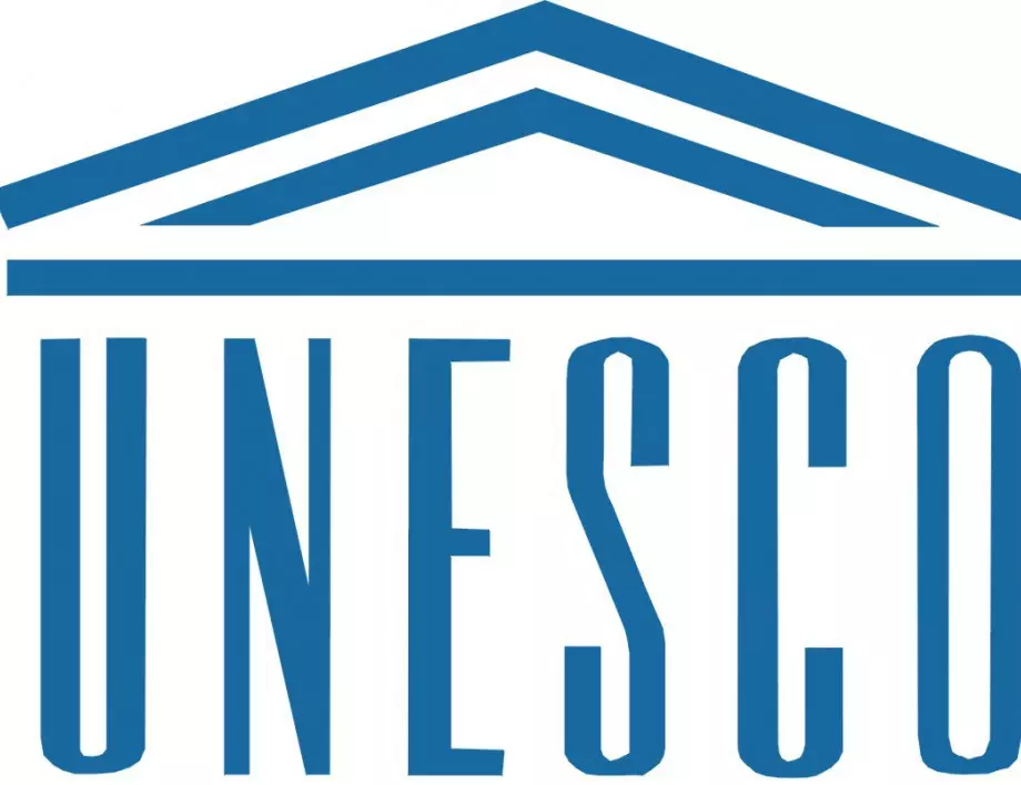ЮНЕСКО призова първите ваксинирани за COVID-19 да са учителите