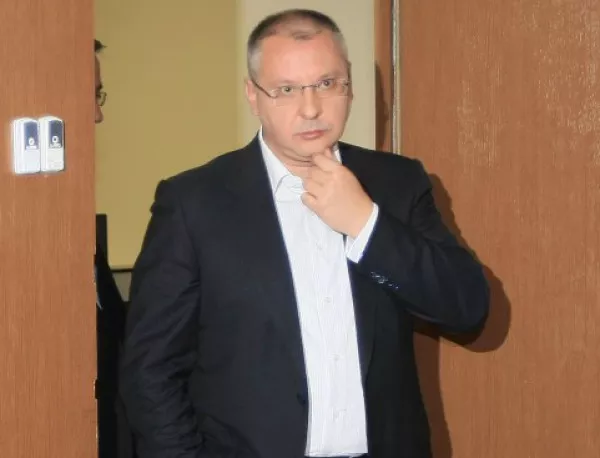 Станишев: Плевнелиев отново е в услуга на ГЕРБ