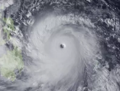 Тайфунът Гони взе жертви във Филипините