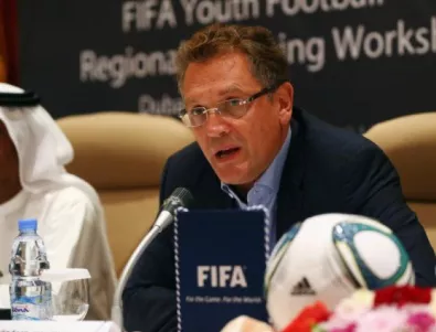 Разследват бившия главен секретар на ФИФА 
