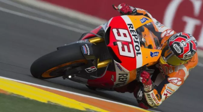 Куриозно: Маркес извади рамото си след празненства за новата титла в MotoGP (ВИДЕО)