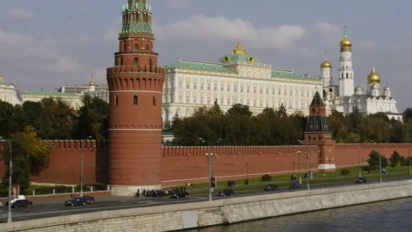 Русия очаква икономиката ѝ да тръгне нагоре чак в края на годината