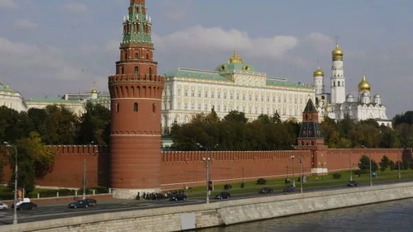 Русия плаши Украйна със съд 