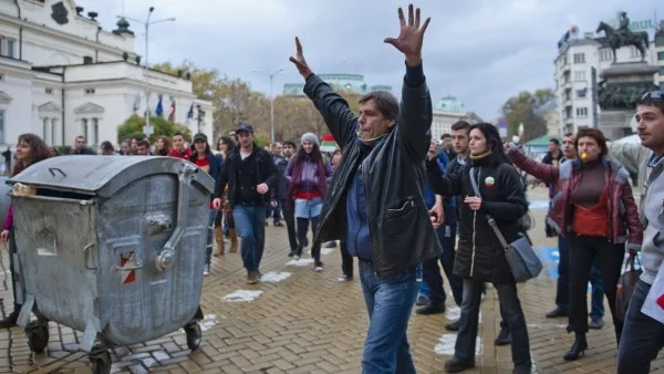 Новият лидер на ЕНП изрази подкрепа за студентските протести