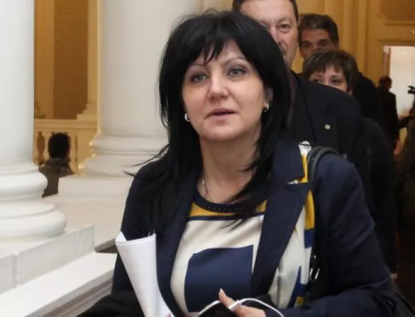 Цв. Караянчева: Нямахме време да поправим недомислията, допуснати в Изборния кодекс