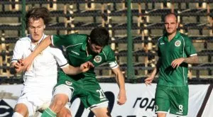 Нефтохимик изхвърча от Първа лига, ако Цецка Цачева не е президент?