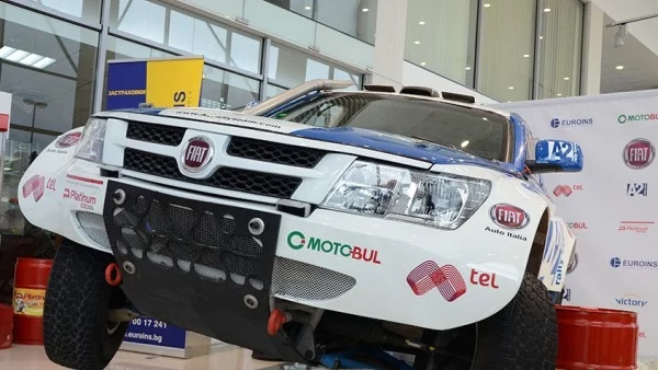 Българският екипаж ще атакува "Дакар" с FIAT Freemont 4х4 A2 Concept