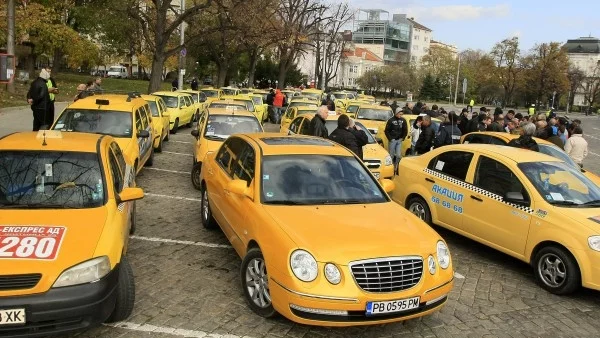 Такситата на преглед на всеки три месеца