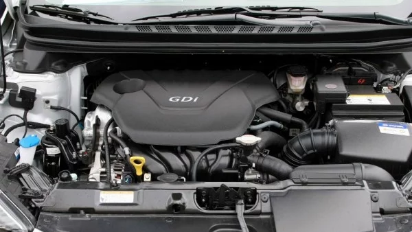 Hyundai разработва кръстоска между бензинов и дизелов двигател