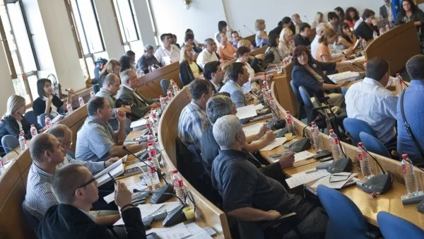 Гласуват рекорден бюджет за София