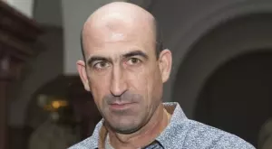 {{ otherArticle[0].article.title }}