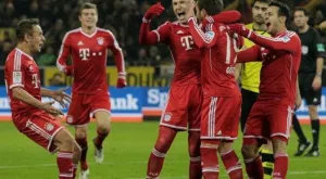 Ас на Байерн Мюнхен се контузи лошо в най-неподходящия момент