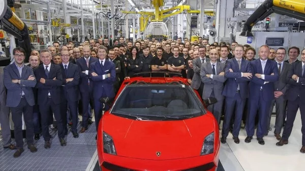 Lamborghini каза сбогом на Gallardo