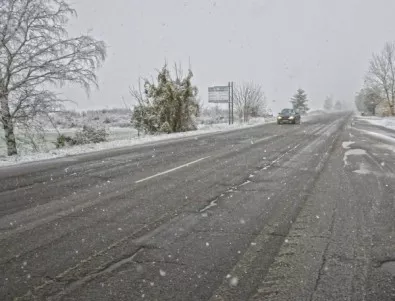 Стабилна е зимната пътна обстановка в Община Ямбол
