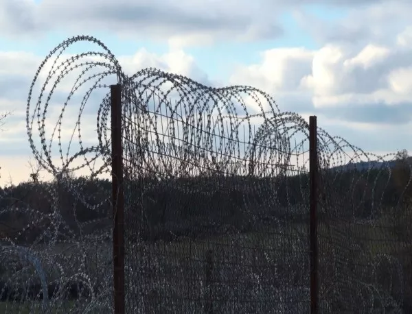 Народното събрание няма да се занимава с оградата на границата с Турция