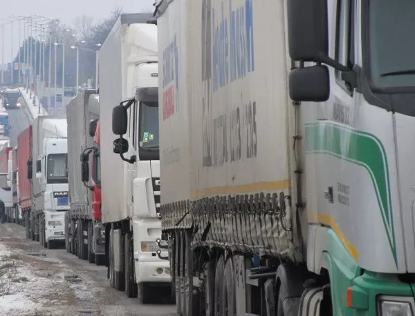 Предстои среща на ниво министри между България и Турция за превозвачите