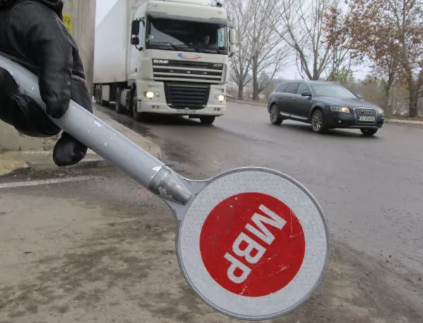 В Сливен започва операция на КАТ за спазване на правилата за движение през зимата
