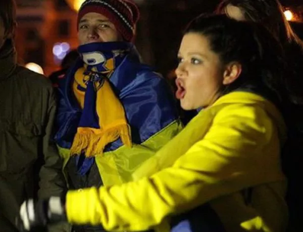 Певицата Руслана сред битите от полицията активисти в Украйна