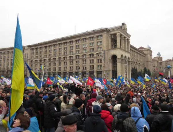 Опозицията в Украйна блокира работата на парламента 