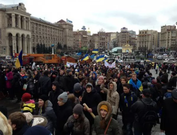 Украинският парламент ще се заеме с въпроса за оставката на правителството