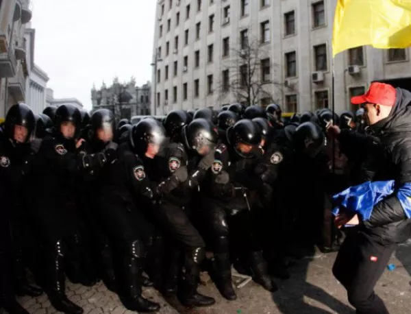 2000 души са жертви на репресиите на протестите в Украйна