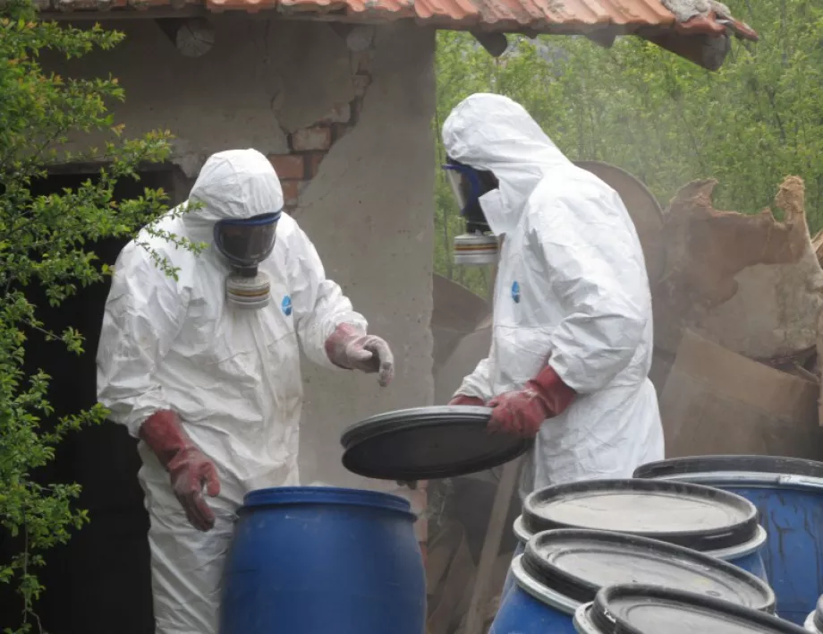 РИОСВ Бургас обезвреди негодни за употреба пестициди