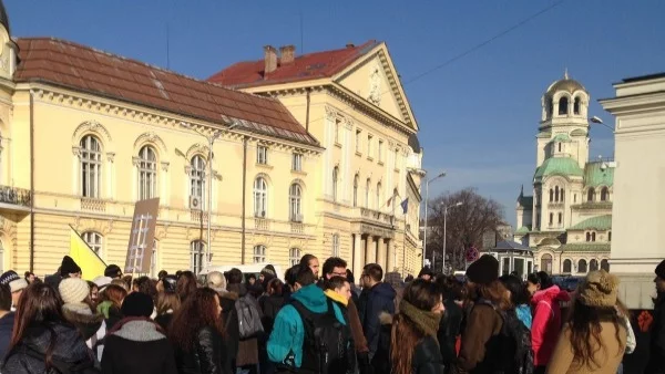 Софиянци излизат на мащабен протест срещу кмета и местната власт