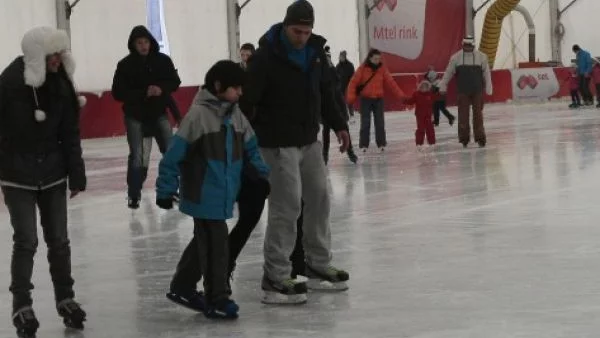 Ледена пързалка ще радва жителите и гостите на Шумен 
