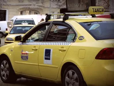 Депутатите не подкрепиха новия данък за такситата 