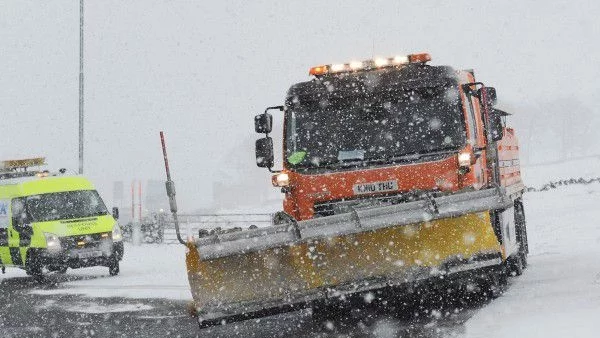 Автобус се обърна край Шумен, няма пострадали 