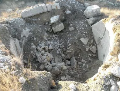 Свличане в рудник Ораново, оцеля 37-годишен мъж