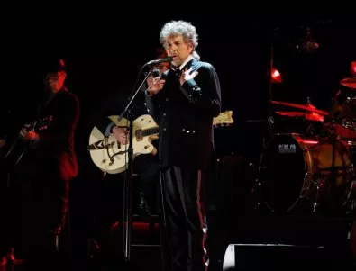 Боб Дилън получи Нобелова награда за литература 