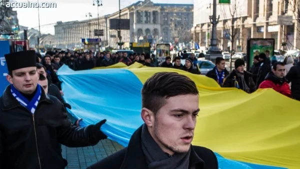 Опозицията в Украйна иска да е ясно какво е обещал Киев, за да получи заем от Русия