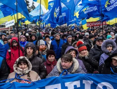 Украинците искат референдуми за геополитиката
