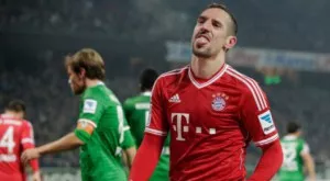 СНИМКА: Рибери подмина ръката за поздрав на треньора си след смяната