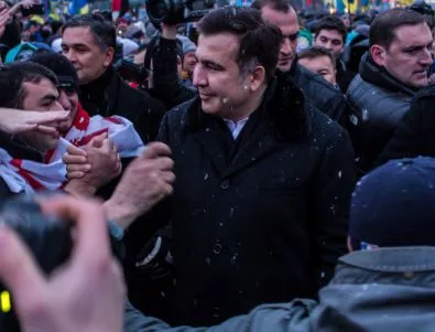 Саакашвили мобилизира хиляди свои привърженици