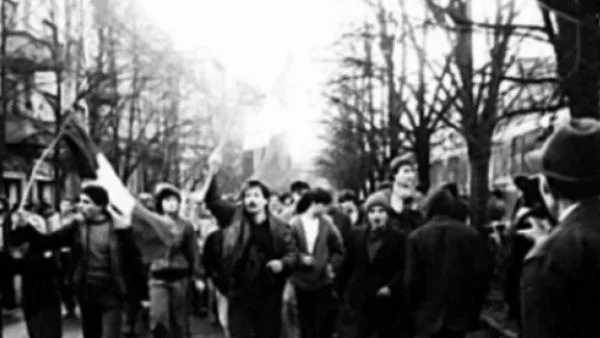 В Тимишоара избухват бунтове против диктатурата на Николае Чаушеску