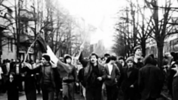 В Тимишоара избухват бунтове против диктатурата на Николае Чаушеску