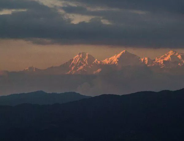 Броят на жертвите в Непал може да нарасне