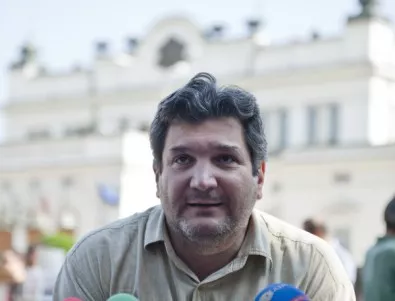 Георги Ганев: Депутатите нямат сетива, за да чуят какво им казват гражданите